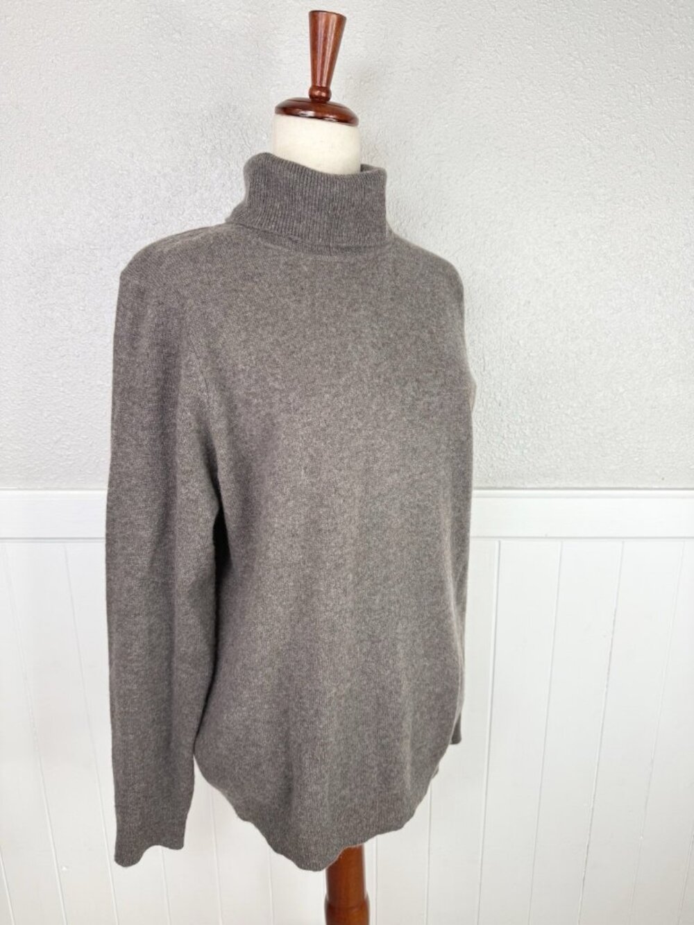Charter Club Cashmere Luxury Turtleneck Sweater Womens XL Taupe Classic - Picture 3 of 8